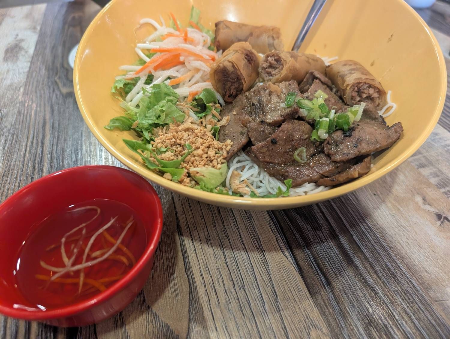 V7 - Bun Grilled Pork with Vermicelli at Lotus Pho