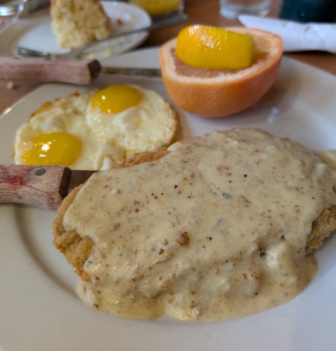 Chicken Fried Steak & Eggs at Ruth's Diner